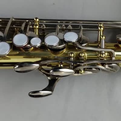 Yamaha YAS-23 Alto Saxophone good condition w hard case 25 huge pictures! image 6