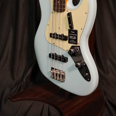 Fender Vintera III Early '60s Jazz Bass - Sonic Blue image 4
