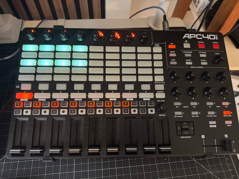 Akai APC40 MKII 2010s - Black image 1