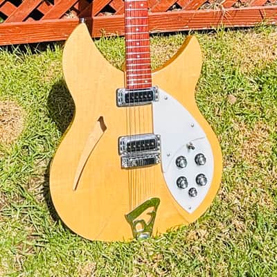 1998 Rickenbacker 330 Mapleglo image 5