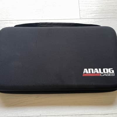Landscape Noon 8-Voce Analog Drum Synthesizer 2023 - Present - Blue Bild 6