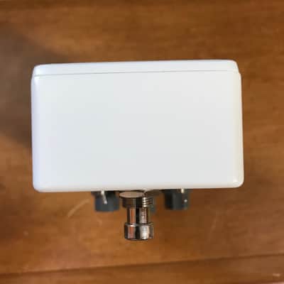 PedalPCB Oasis 2022 - White / Dark Gray image 5