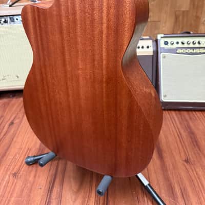 Martin 000C JR-E Junior Series Acoustic Electric Guitar- Natural- w/soft bag. New! image 15