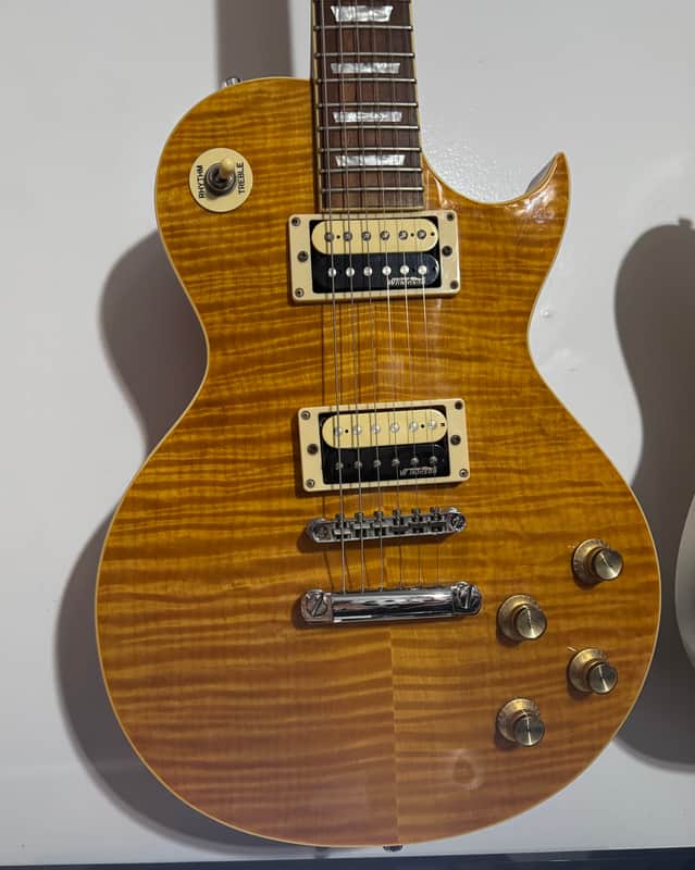Vintage V100-AFD Reissued Paradise Series Single Cut 2010s - Flamed Amber
