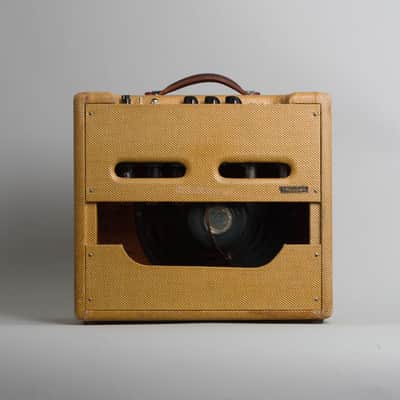 Fender  Deluxe Model 5C3 Tube Amplifier (1954), ser. #2071. image 2