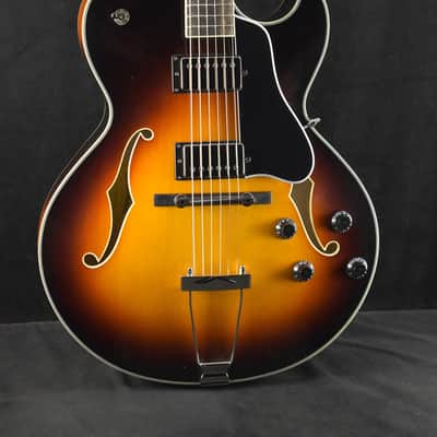Eastman AR372CE-SB Kent Armstrong HPAG-1 Pickups Archtop Sunburst Truetone Gloss image 1