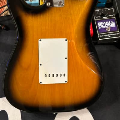 1996 Fender 50th Anniversary American Series Stratocaster, Maple Fretboard - Tobacoburst - Screenused Prop! image 8