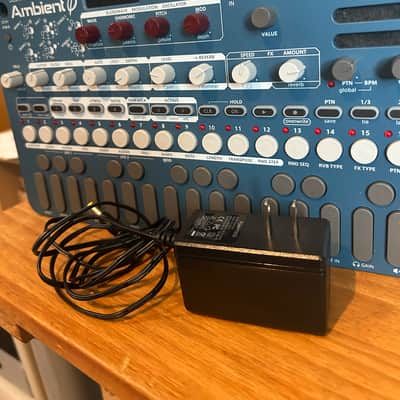 Sonicware Liven Ambient Ø 27-Key Soundscape Synthesizer 2026 - Present - Bue image 2