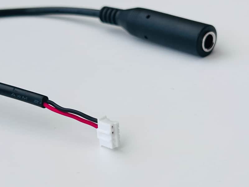 Korg B2 - Sustain Pedal Adapter image 1