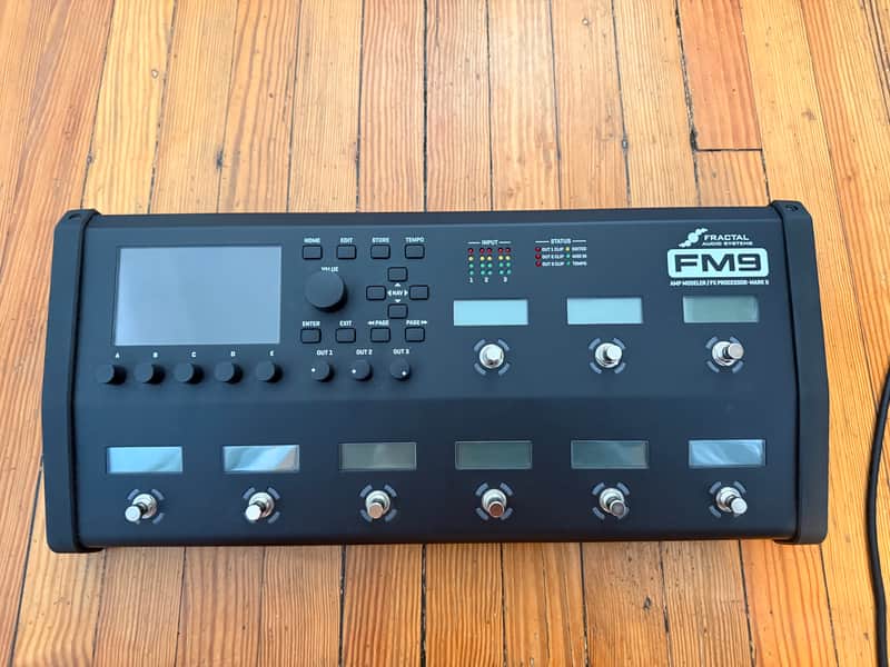 Fractal Audio FM9 Turbo Mark II Amp Modeler / FX Processor 2024