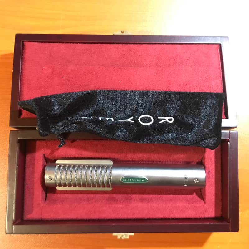 Royer R-121L Live Ribbon Microphone Matched Pair image 1