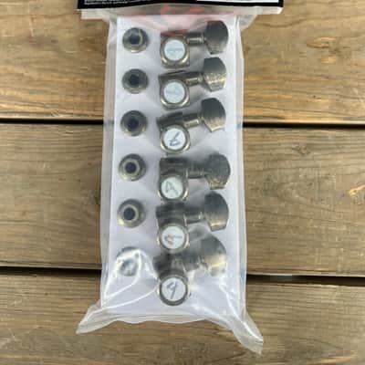 Real Life Relics Fender® Aged Genuine American Deluxe Locking Tuners All Short Post 0990818105   [E1] image 3