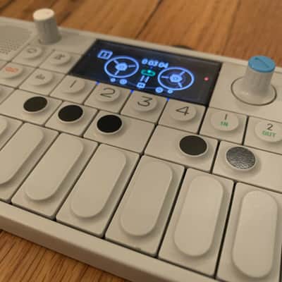 Teenage  Engineering OP-1 Keyboard Synthesizer 2020 white image 5