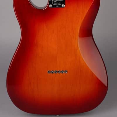 Fender American Deluxe Telecaster - 2005 - Cherry Sunburst image 9
