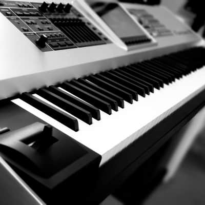MUST SEE!!! ROLAND FANTOM G8 FULLY INSPECTED/SERVICED AND IN AMAZING CONDITION! image 11