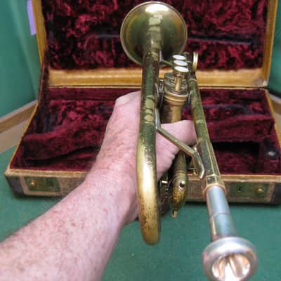 King Liberty Trumpet Bb/A 1945 - Reconditioned - Original Case & King M18 MP image 15
