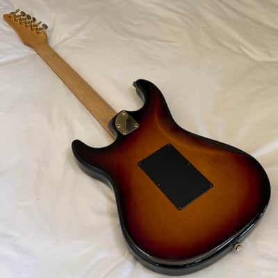 Carvin Bolt HSS Floyd Rose - Custom Shop Strat Killer - Made in USA - Sunburst - Free Pro Setup image 16