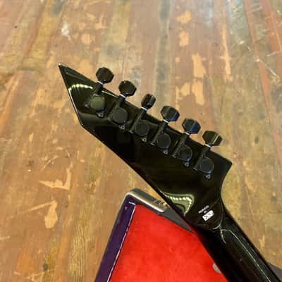 ESP edwards E-C-105V Flying V Chisato signature penicillin Black beauty dv8 image 6