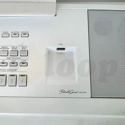 Yamaha DGX-670 88-Key Portable Grand Piano image 5