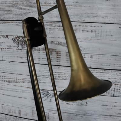*USED* King 606 Tenor Trombone image 6