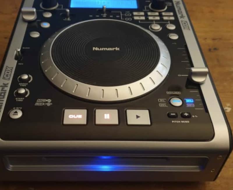 Pair of Numark iCDX Professional DJ Media Players – CD/USB/Software Controller image 1