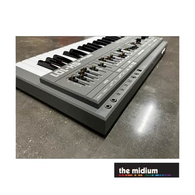 Roland SH-101 –– Tubbutec SH-1oh1 Microtonal Edition image 10