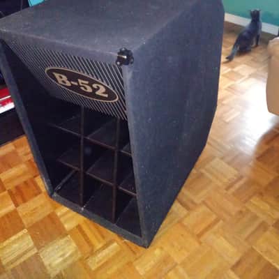 B-52 V3 1000watt folded horn bass bottom not sure black rug finsh image 3