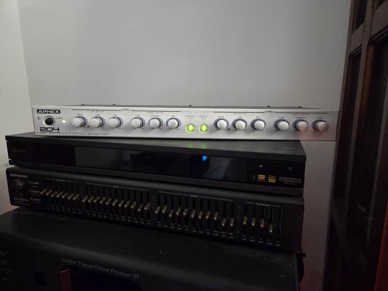 APHEX 204 エキサイター Aphex Model 204 Aural Exciter and Optical Big Bottom | Reverb