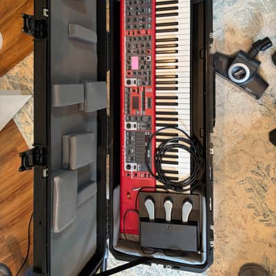 Nord Stage 3 HA88 with Nord Triple Pedal + Hardshell Case image 9