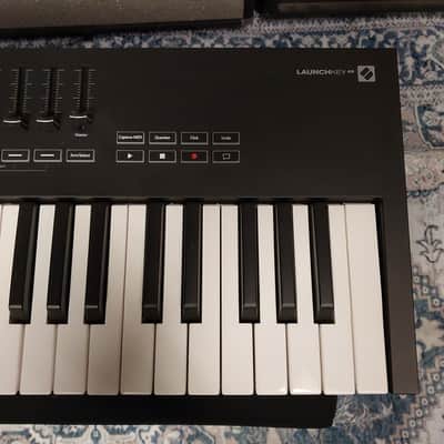 Novation Launchkey 49 MKIII MIDI Keyboard Controller image 5
