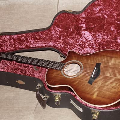Taylor Custom Grand Auditorium Figured Walnut Acoustic-Electric Guitar | Shaded Edgeburst | ES2 Electronics image 25