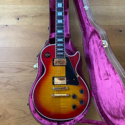 Gibson Les Paul Custom 1990 - 2011 - Heritage Cherry Sunburst image 2