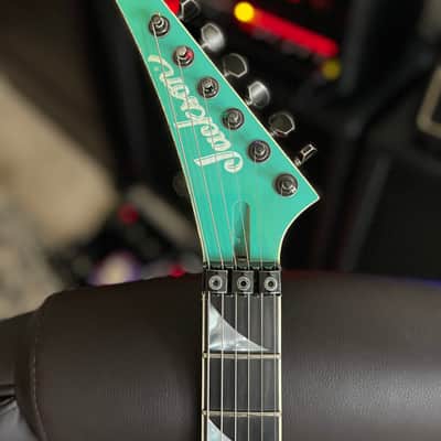 Jackson Custom Shop Music Zoo Exclusive SL2V Aged Nitro Sea Foam Green image 8