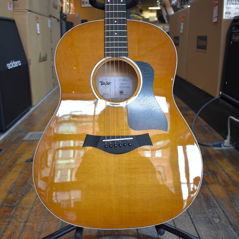 Taylor 217e Plus Special Edition Acoustic-electric Guitar Honeyburst w/AeroCase image 1