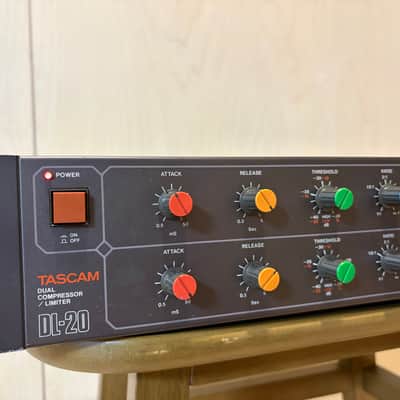 TASCAM DL-20 Vintage VCA Dual Compressor / Limiter ! image 2