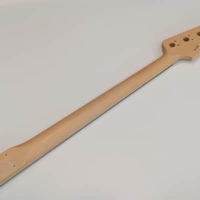 Left handed Fender American Professional Jazz Bass maple neck with rosewood fretboard 2020 image 9