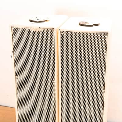 EAW UB52 Two-Way Full-Range Loudspeaker - White (PAIR) CG01XJ7 image 2