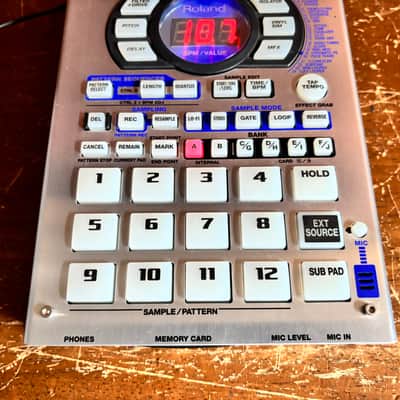 Roland SP-404 Sampling Workstation w/ power supply image 4