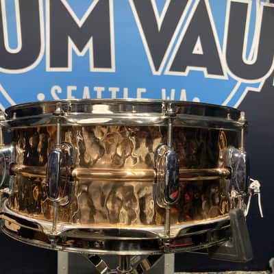 Tama - 5.5x14" Hammered Bronze Snare Drum 2000s image 15