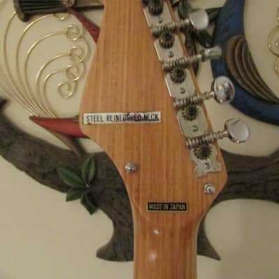 TEISCO DEL RAY ET-310 STRAT STYLE ELECTRIC GUITAR image 7