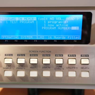 Akai S3000 MIDI Stereo Digital Sampler image 8