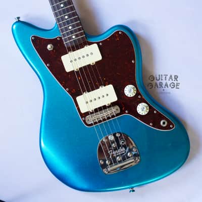 Fender USA American Professional Jazzmaster Blue Sparkle Metallic offset guitar - AVRI neck - p90 image 6