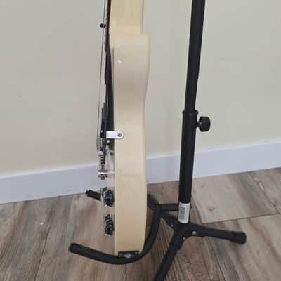 Epiphone Les Paul Studio w/ case and strap Alpine White image 7