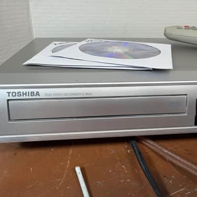 Toshiba D-RW2 DVD Video Recorder D-RW2-S-TU - w Remote Tested On Play AND Record image 2