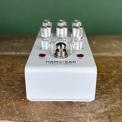 Hamstead Zenith All-Analogue Amplitude Controller image 6