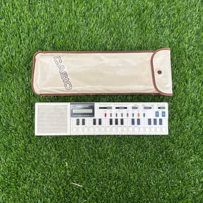 Casio VL-1 VL-Tone 29-Key Synthesizer Keyboard 1979 - 1984 - White image 1