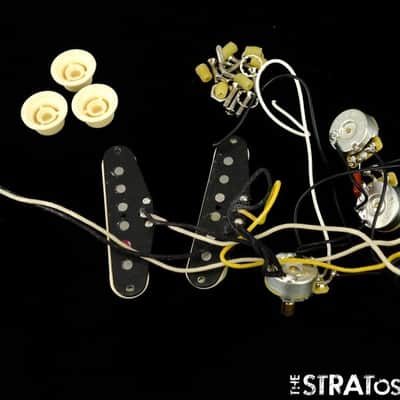 Fender Robert Cray Strat, PICKUPS POTS SWITCH & KNOBS Stratocaster image 2
