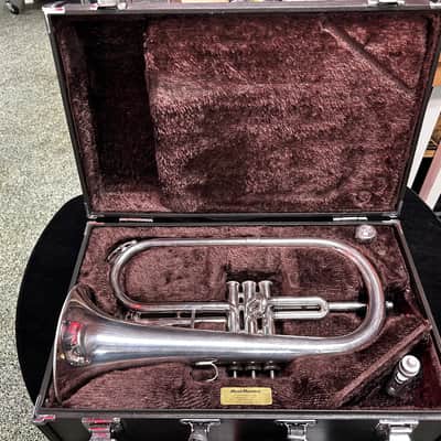 YAMAHA YFH-2310S Standard Flugelhorn; key of Bb; .445" bore; 6" yellow-brass bell Silverplated image 1