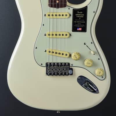 American Vintage II 1961 Stratocaster - Olympic White image 2