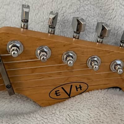 Unbranded Pre-Owned-Strat Style/Evh Style Eletric Guitar 2025 - Nitro image 2